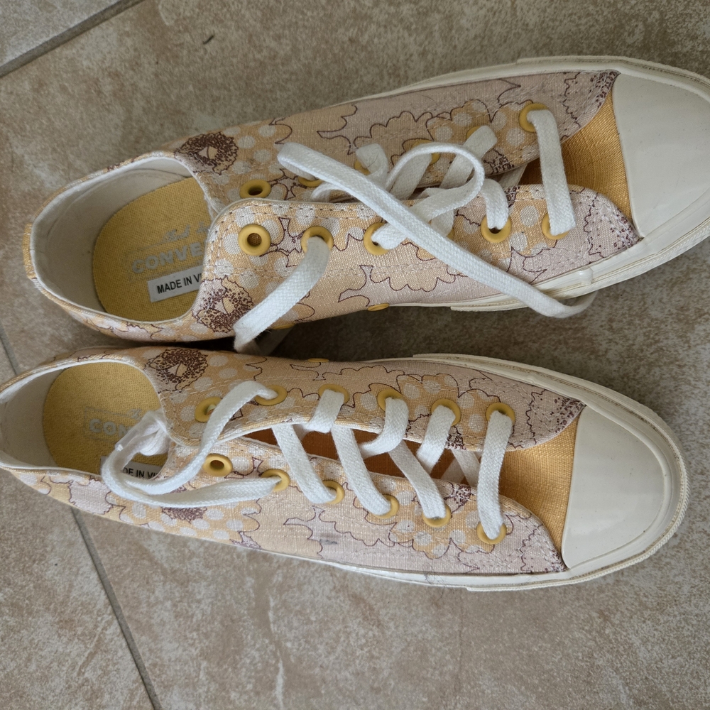 Converse Yellow and Cream Sneakers with Classic Design